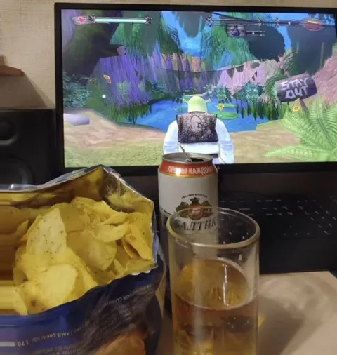 Gaming Snack Break