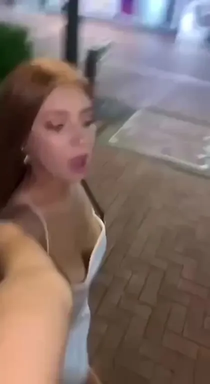 Неожиданный поворот на селфи
