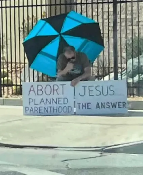 Abort Planned Parenthood Sign