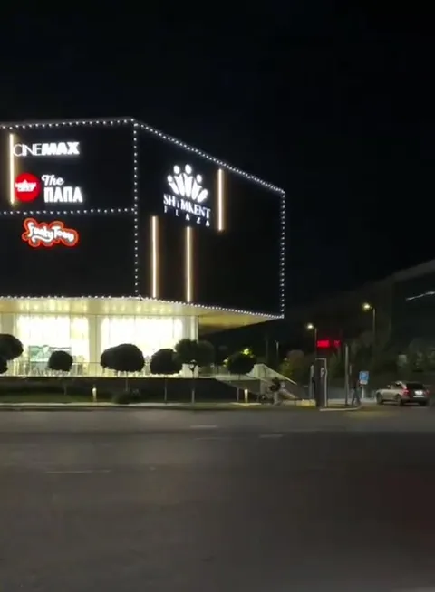 Сырники на рекламном экране