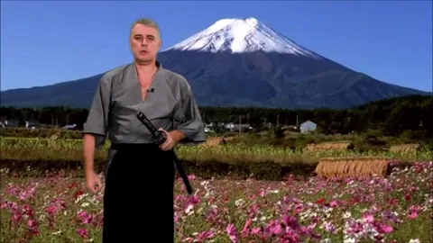 Самурай среди цветов