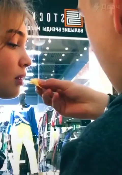 Chip Kiss Then Cucumber Chop