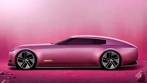 Розовый футуристический автомобиль