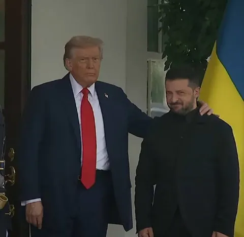 Трамп и Зеленский рядом