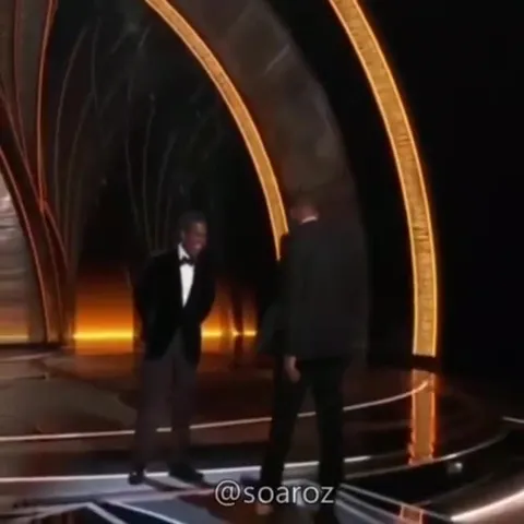 Монтаж реакций на громкую музыку