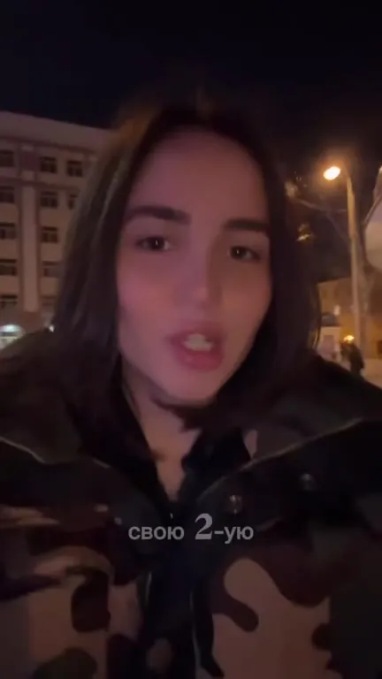 Взяла тряпку и картошки приготовила