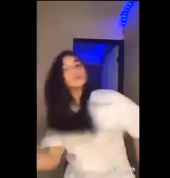 Monki Flip Dance Fail