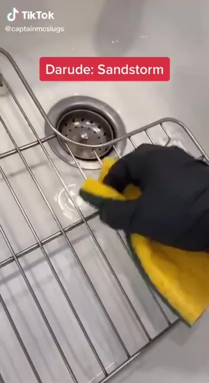Cleaning Sink to Sandstorm