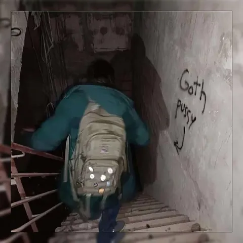 Goth Pussy Graffiti