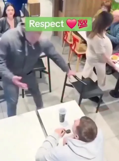 Respect за спасение в кафе