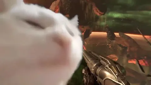 Белый кот в Doom