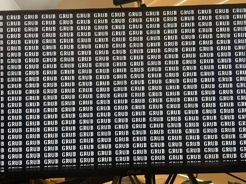 GRUB Everywhere on Screen