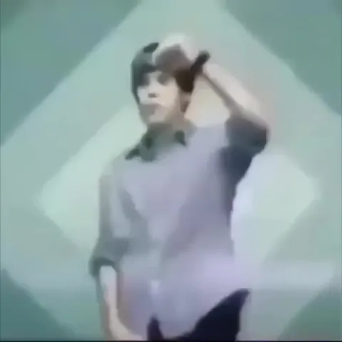 Странный танец под Мику