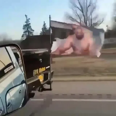 Пикап с огромным баннером