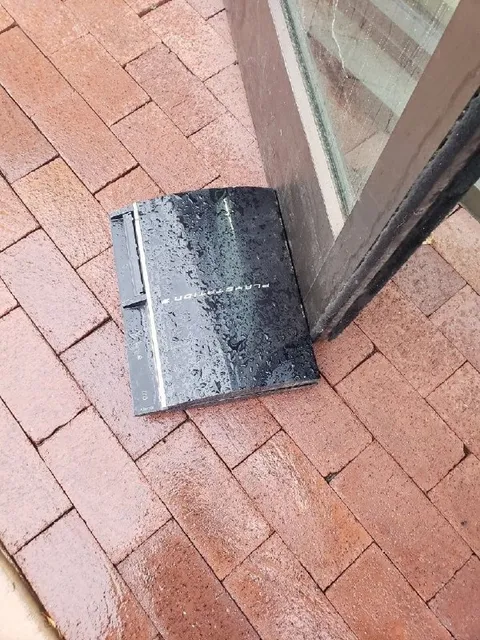 PlayStation 3 Doorstop