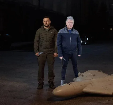 Зеленский рядом с дроном