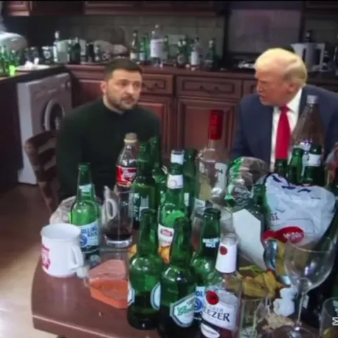Зеленский и Трамп за бутылками