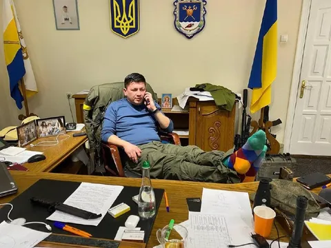 Зеленский отдыхает в штабе