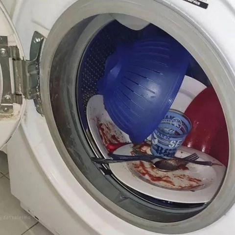 Посудомойка на режиме стирки