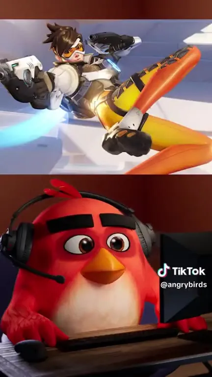 Angry Birds Smash or Pass