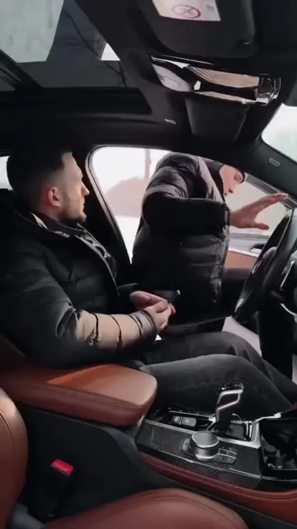 Месяц спустя после угона машины