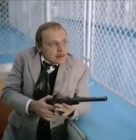 Выстрел и взгляд в небеса