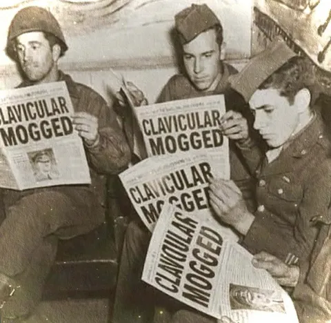 Soldiers Reading Clavicular Mogged
