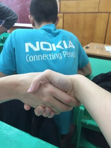 Nokia Connecting People Handshake