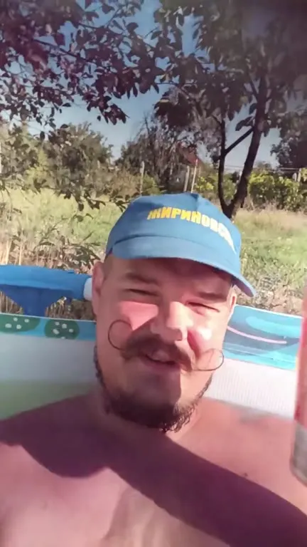 Кайф в надувном бассейне
