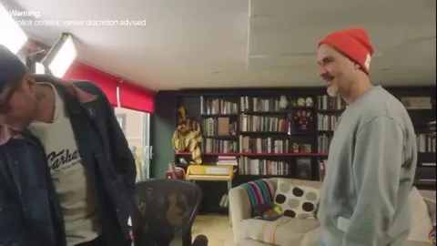 Дэймон Албарн и пресет синтезатора