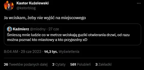 Guzik otwierania drzwi w metrze