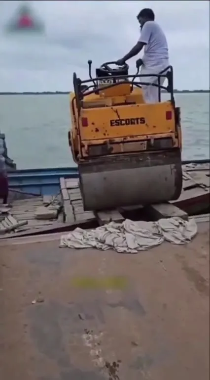 Road Roller Boat Launch Gone Wrong