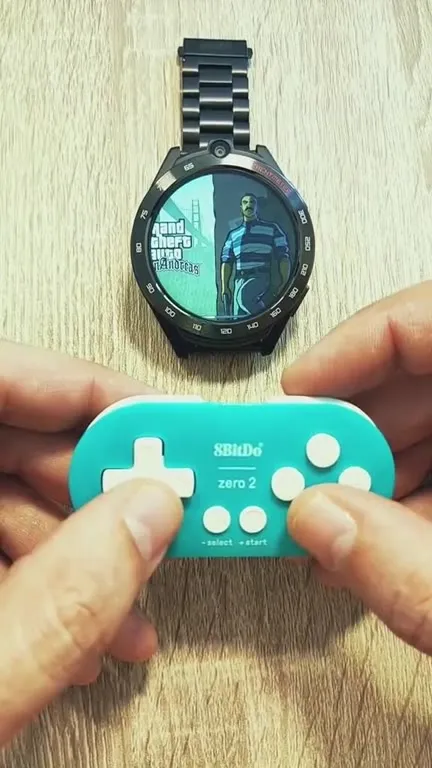 GTA San Andreas on a Wristwatch