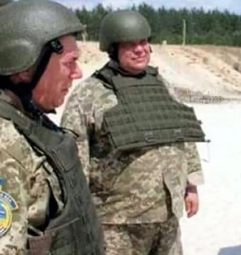 Слишком большой бронежилет