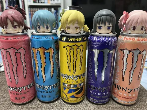 Anime Girls on Monster Cans