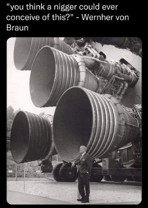 Wernher von Braun and Giant Engines