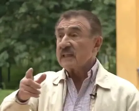 Мужчина внезапно исчезает