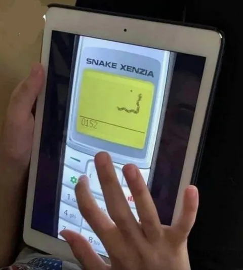 Playing Snake on a Tablet