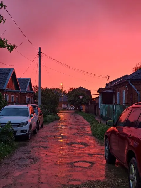 Дождливый вечер во дворе