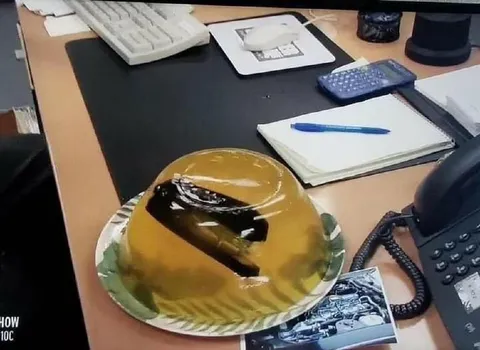 Телефон в холодце