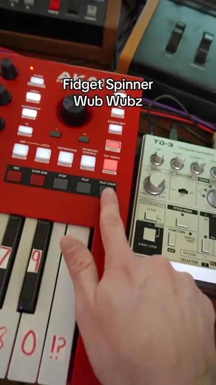 Fidget Spinner Wub Wubz