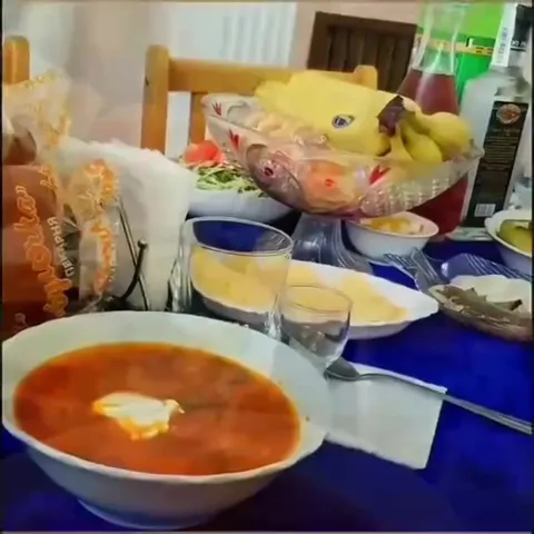 Домашний ужин оказался меню