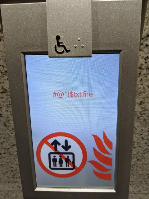 Elevator Sign Glitch