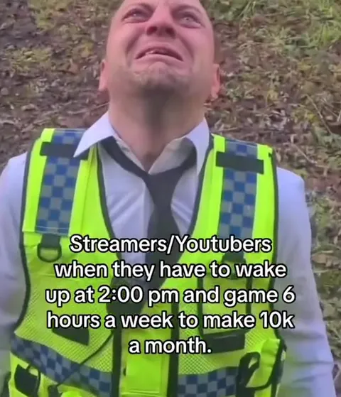 Streamers Wake Up at 2 PM