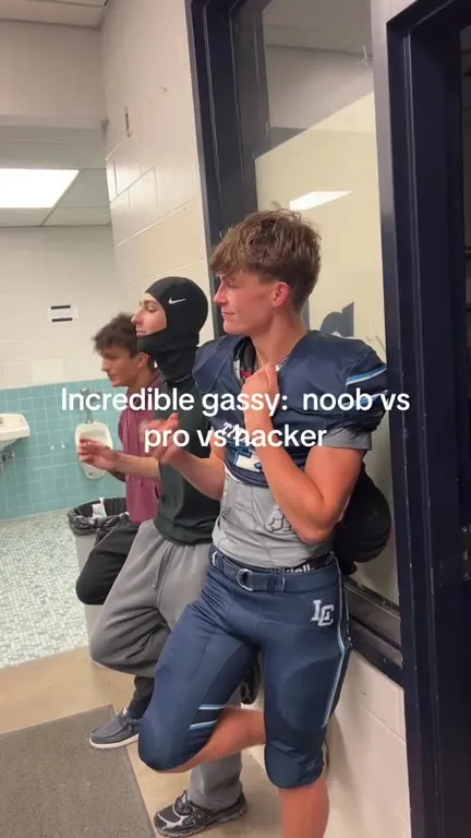 Noob vs Pro vs Hacker on a Ball