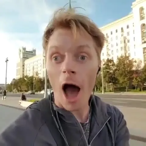 Одмин получил аванс и счастлив