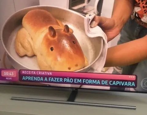 Pão em forma de capivara