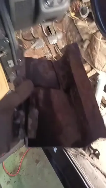 У нас всё в полу