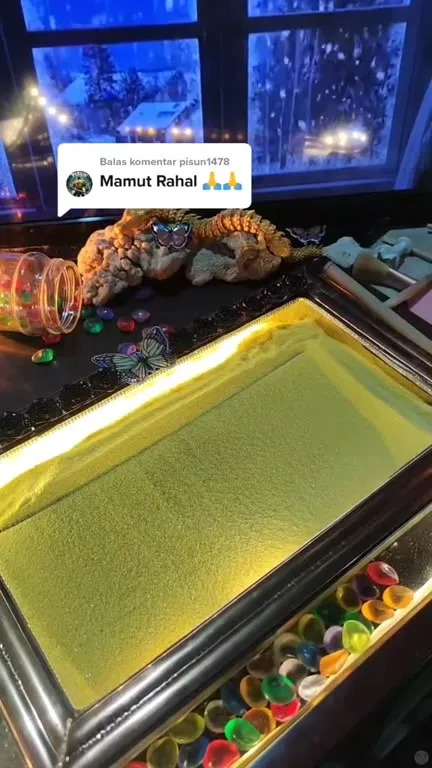 Mamut Rahal di atas pasir