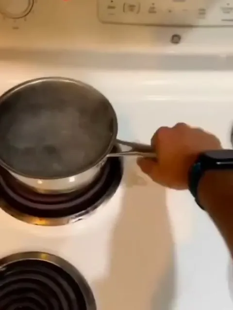 Горячий суп пошёл не туда